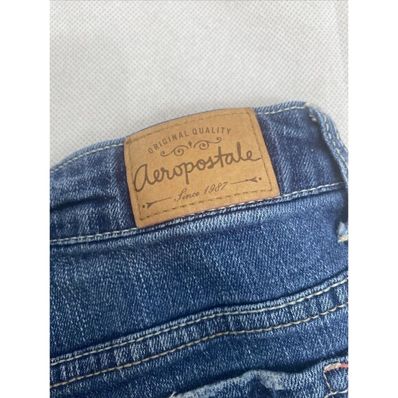 Aeropostale Womens Cut Off Shorts Size 5/6 Distressed denim y2k - Picture 5 of 10